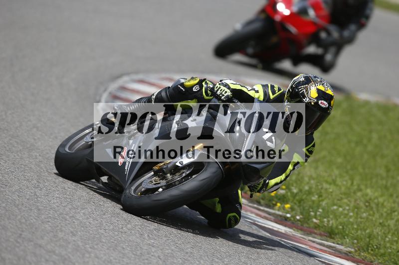 /Archiv-2024/29 12.06.2024 MOTO.CH Track Day ADR/Gruppe rot/17